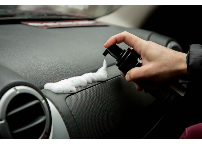 Как правильно пользоваться пенным очистителем салона автомобиля